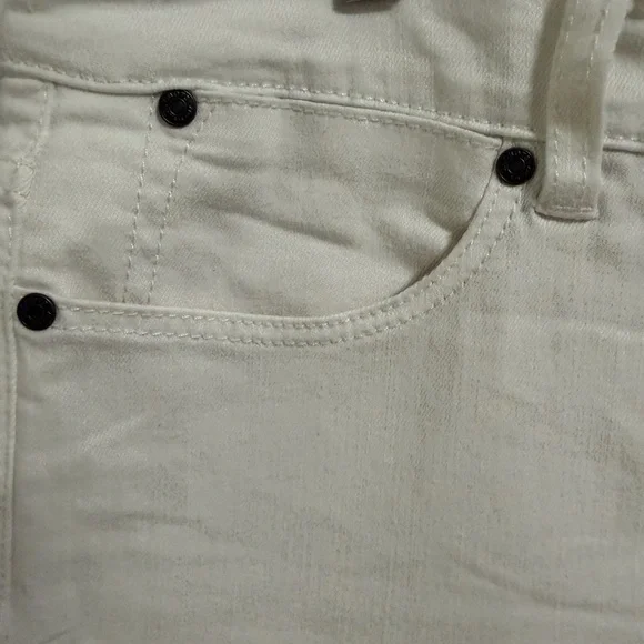 Talbots Simply Flattering White Denim Pants - Picture 7 of 16